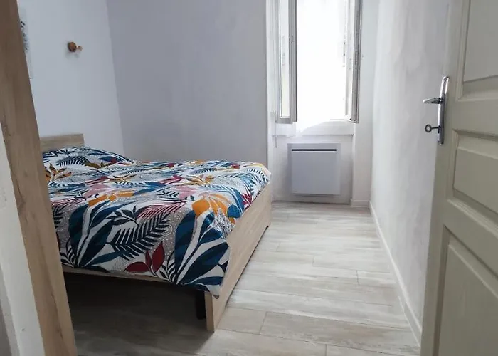 Appartement Le Republique Idealement Situe. *
